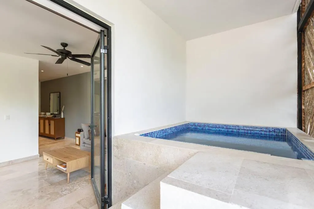 New! Luxury Condo With Plunge Pool & Home Theater Tulum Apartment